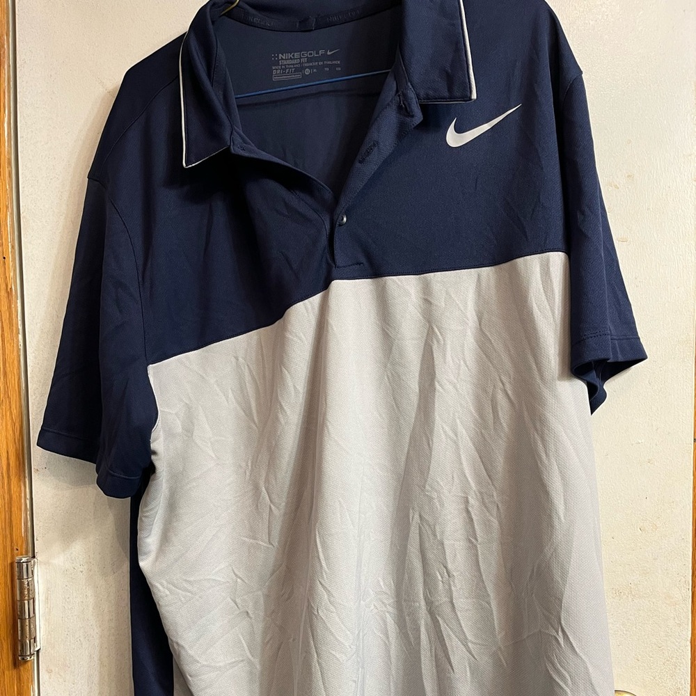 Mens XL Nike Golf Polos